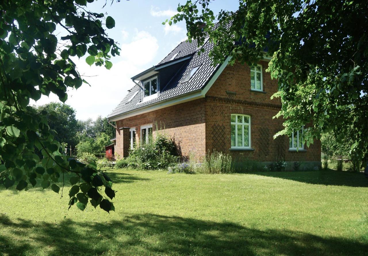 Gaestehaus Kibbel Bosau エクステリア 写真